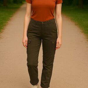 DKNY Women's brown roll up cargo pant Size 10